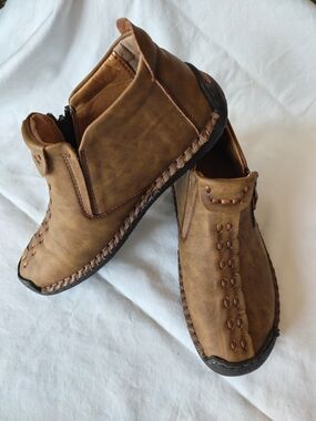 Men's Casual Brown Leather-Look Slip-On Shoes Size 39